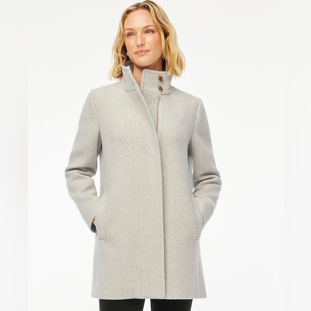 Elegant Gray Women's Coat